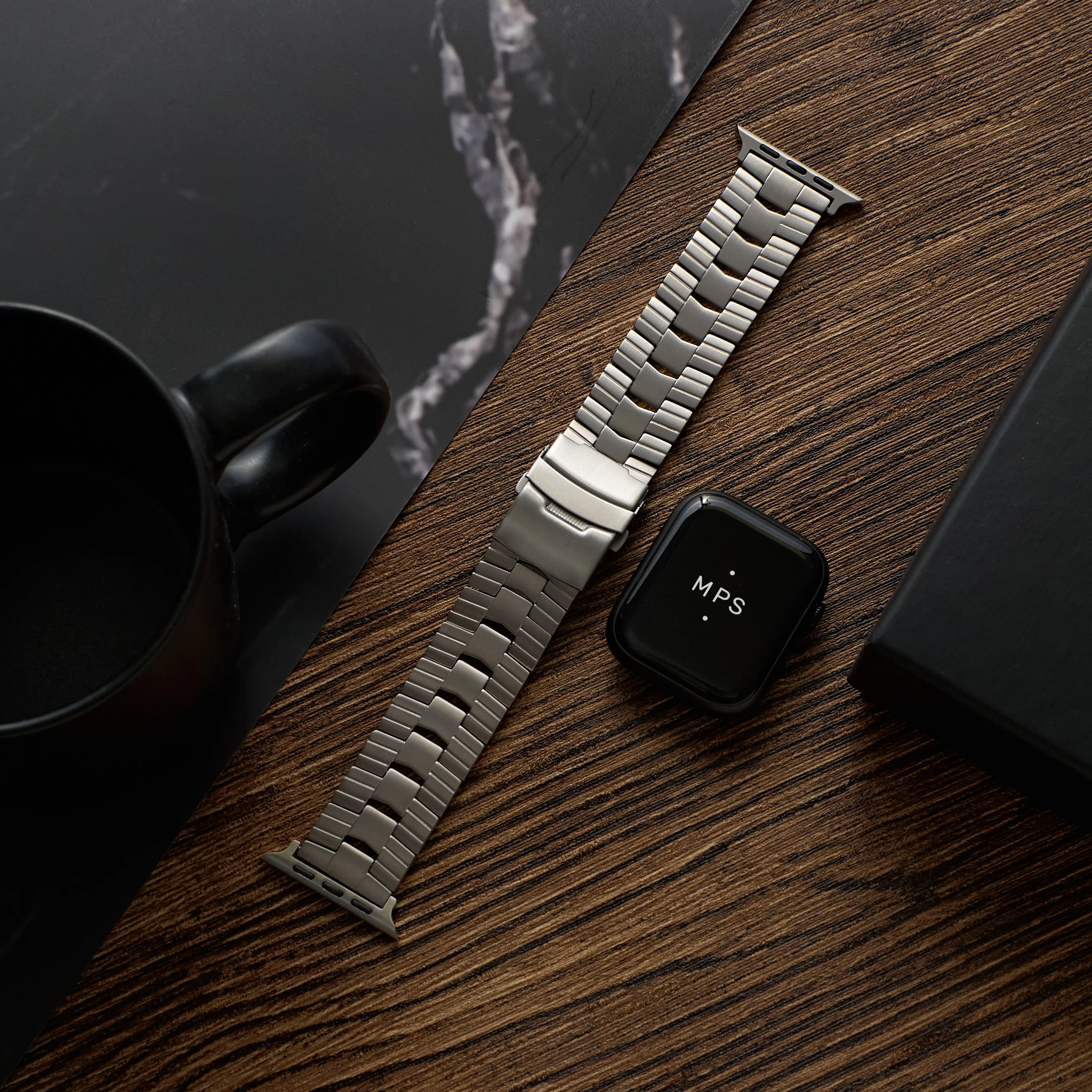 Prestige Apple Watch Band