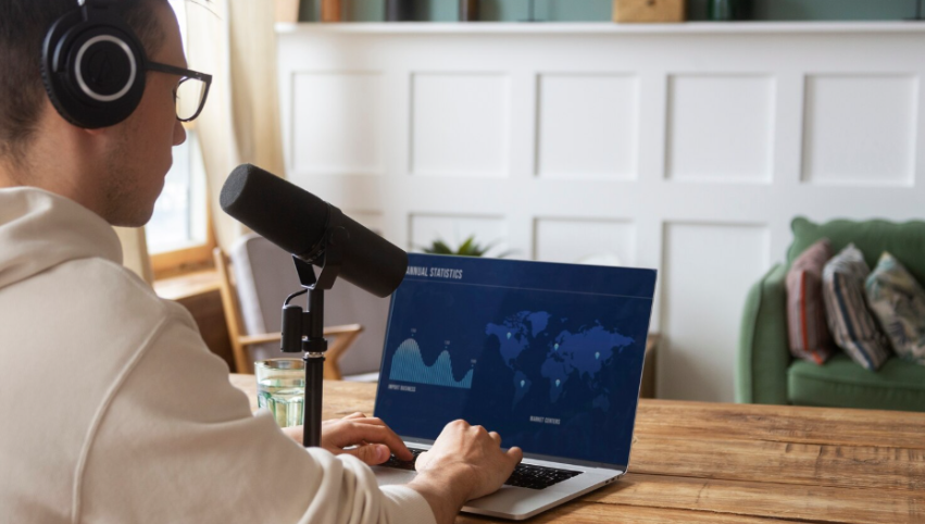 PLAUD NOTE Review 2024: The Ultimate AI Voice Recorder for Productivity